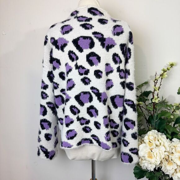 Moon River Lilac Leopard Funnel Neck Sweater | Large | Anthropologie - Picture 7 of 11